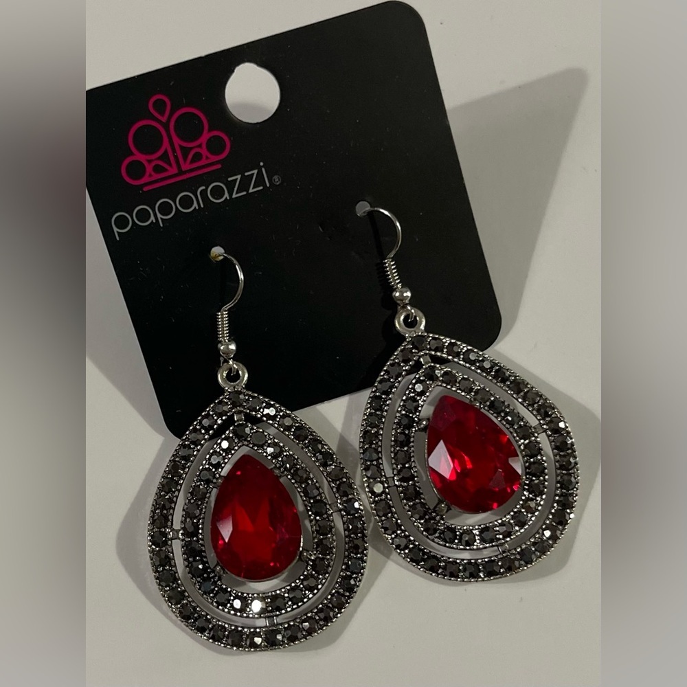 NWT Paparazzi Royal Squad Red and Silver Filigree Teardrop Earrings